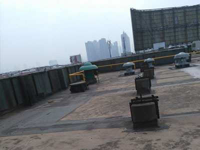 北京北京防水公司：说到坑很多人不由想到北京防水补漏施工